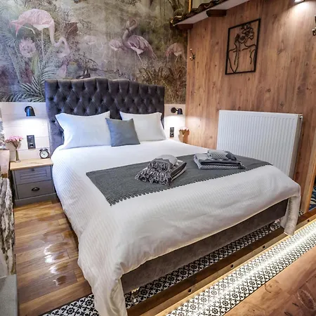 Πανσιόν Archontiko Theofanous 3*