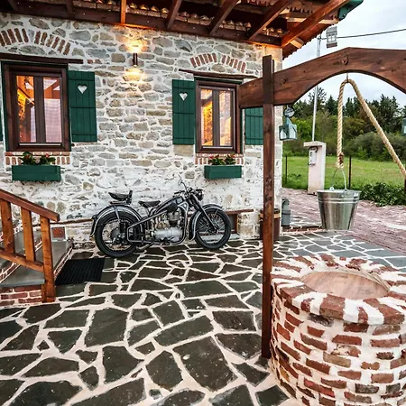 Archontiko Theofanous 3* Τρίκαλα