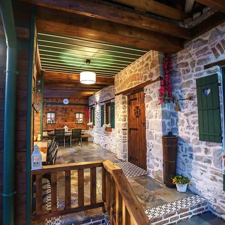 Archontiko Theofanous Πανσιόν 3*